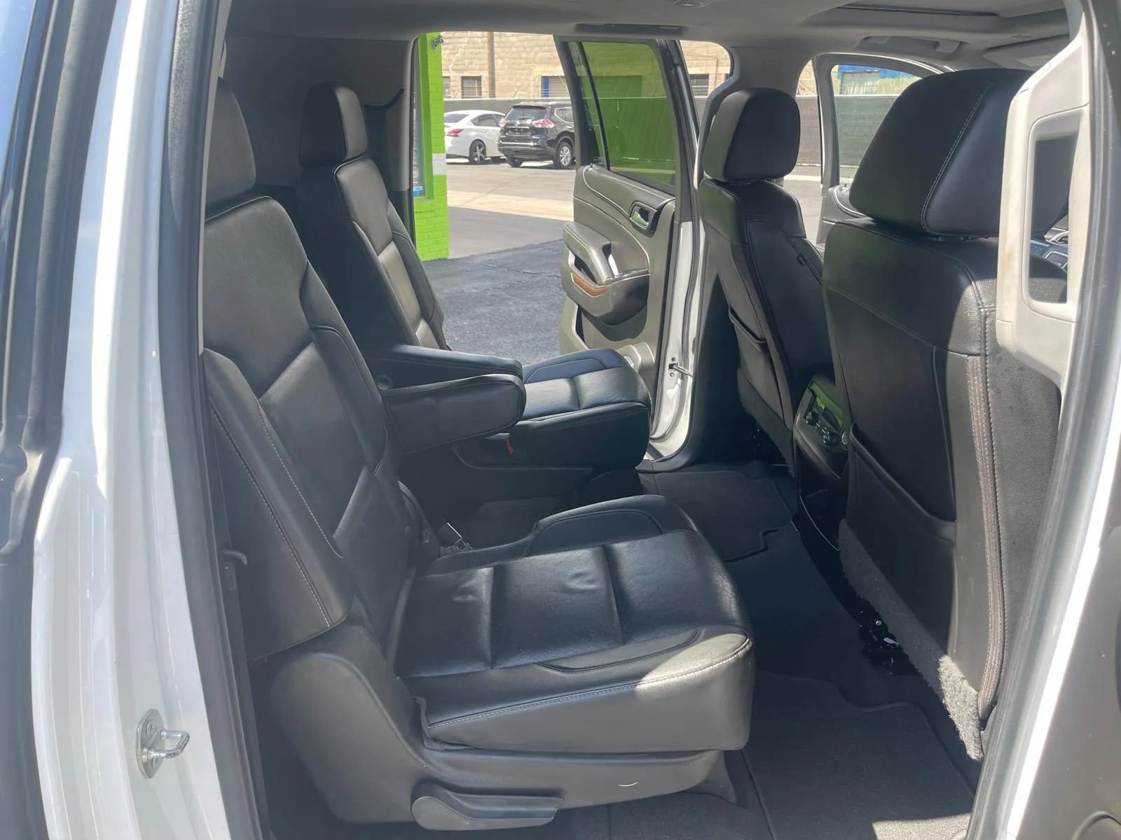Used 2019 GMC Yukon XL SLT AWD/4WD image 19
