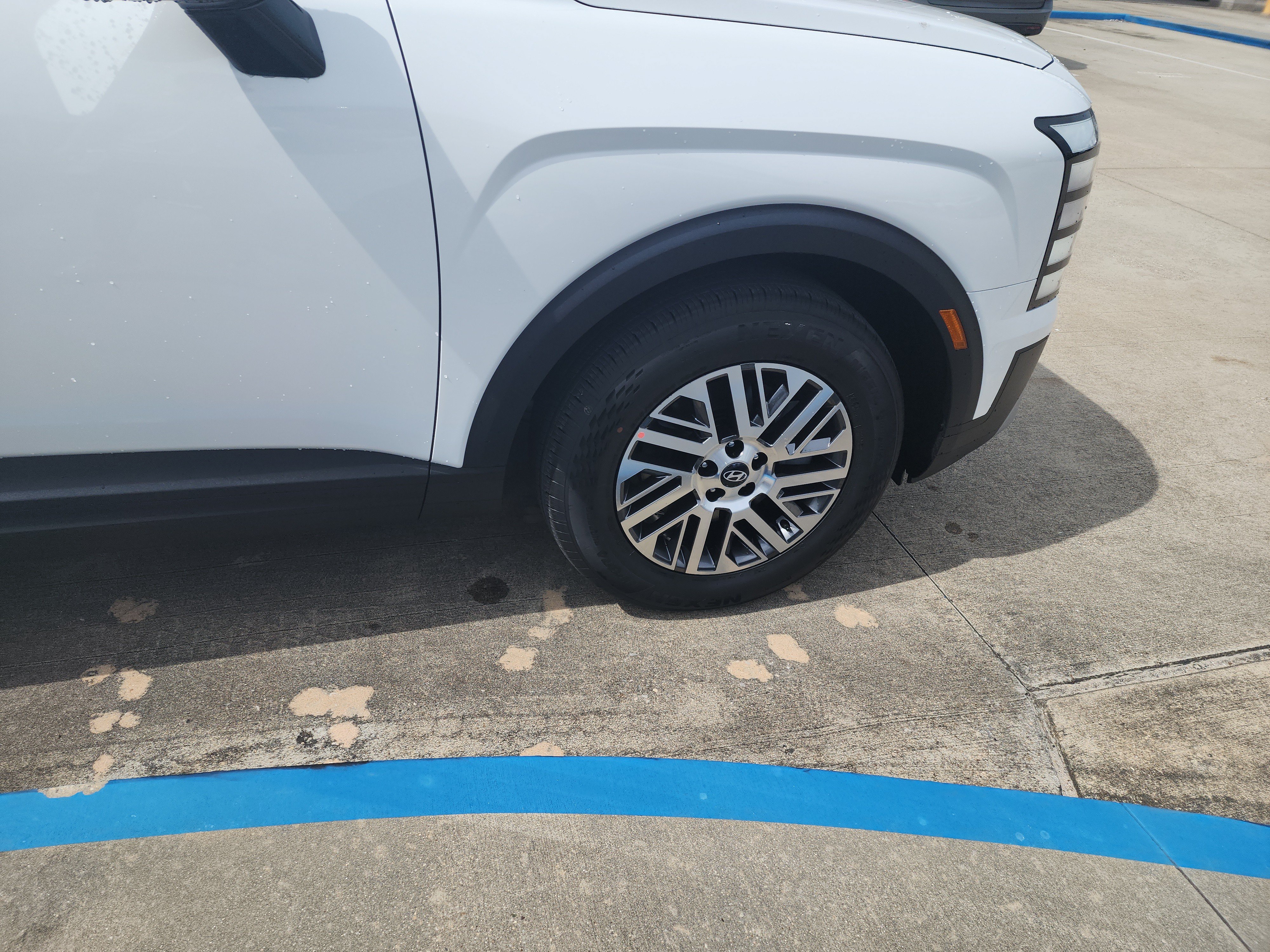 New 2027 Hyundai Palisade SE FWD image 9