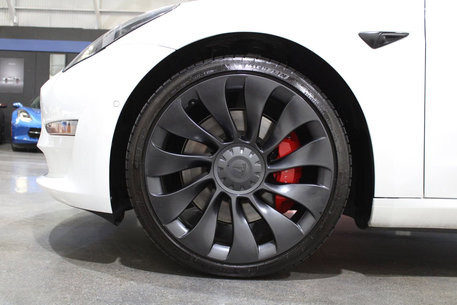 Used 2020 Tesla Model 3 Performance image 9