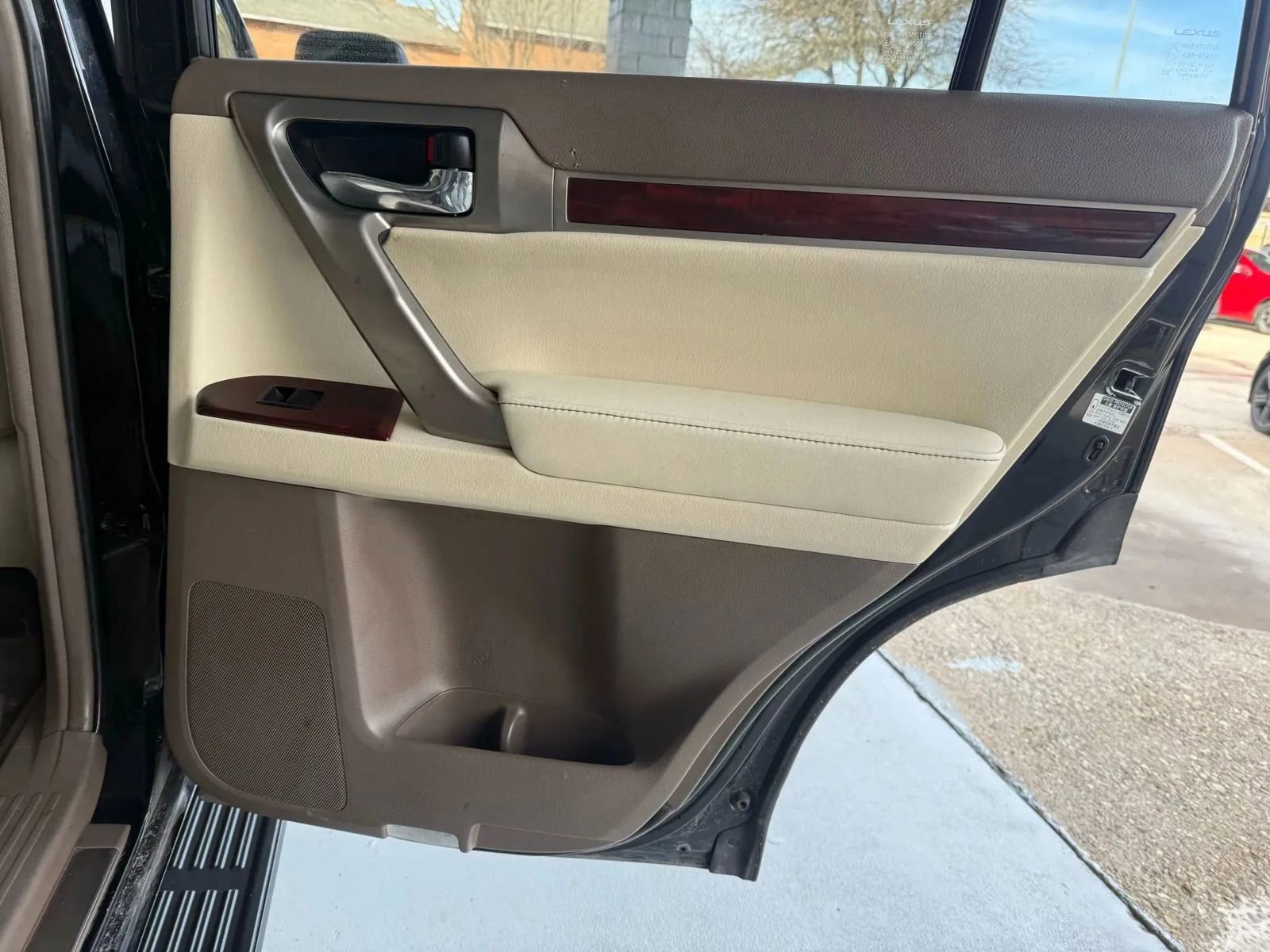 Used 2012 Lexus GX 460 w/ Comfort Plus Pkg image 20