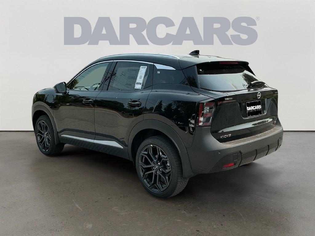 New 2026 Nissan Kicks SR w/ SR Premium Package FWD image 5