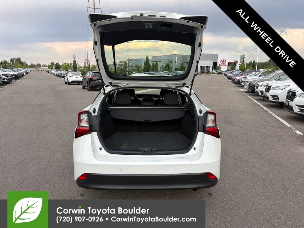 Used 2020 Toyota Prius LE w/ Carpet Mat Package AWD/4WD image 16