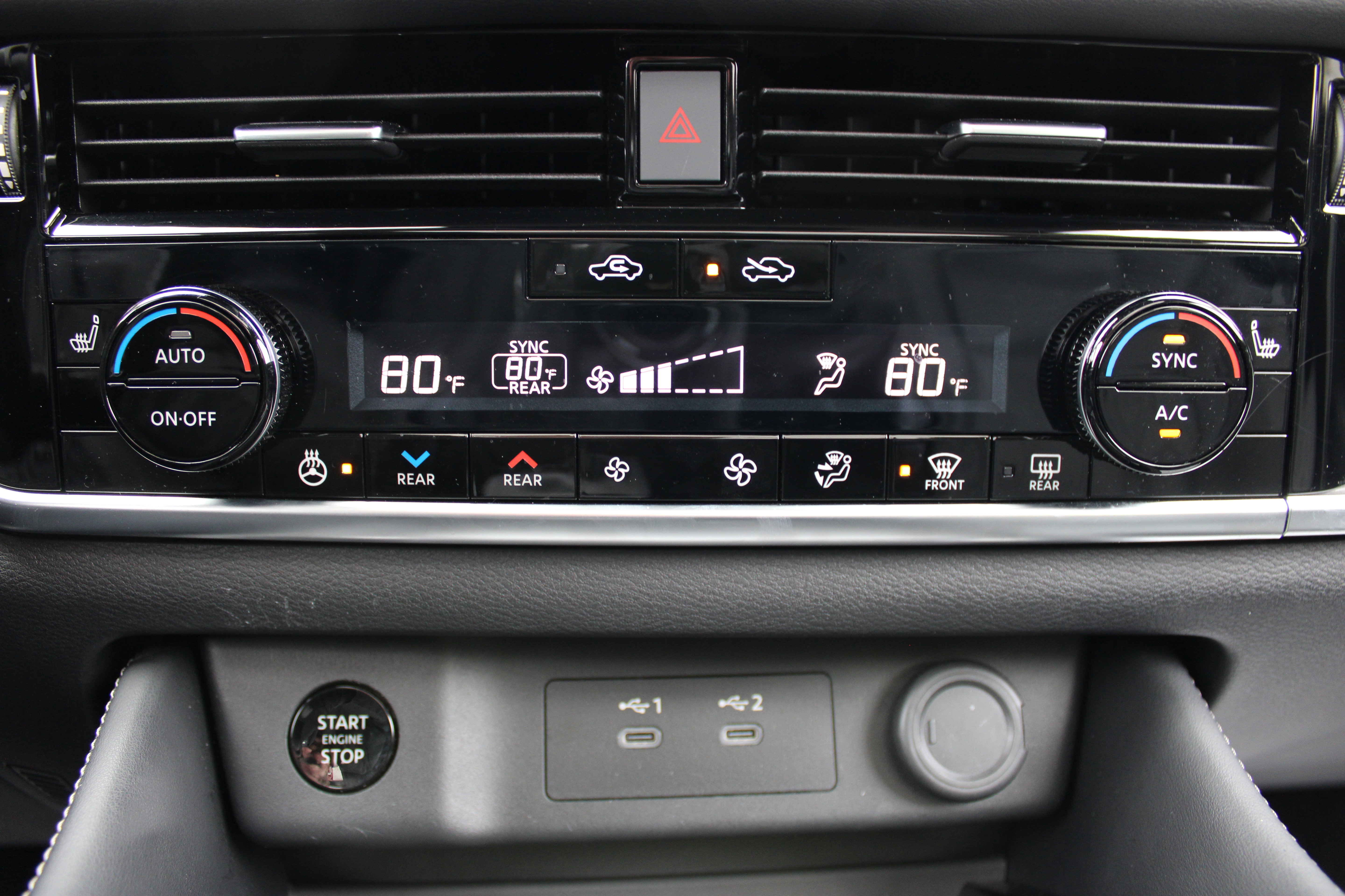 Certified 2025 Nissan Rogue Platinum w/ Tech Package image 21