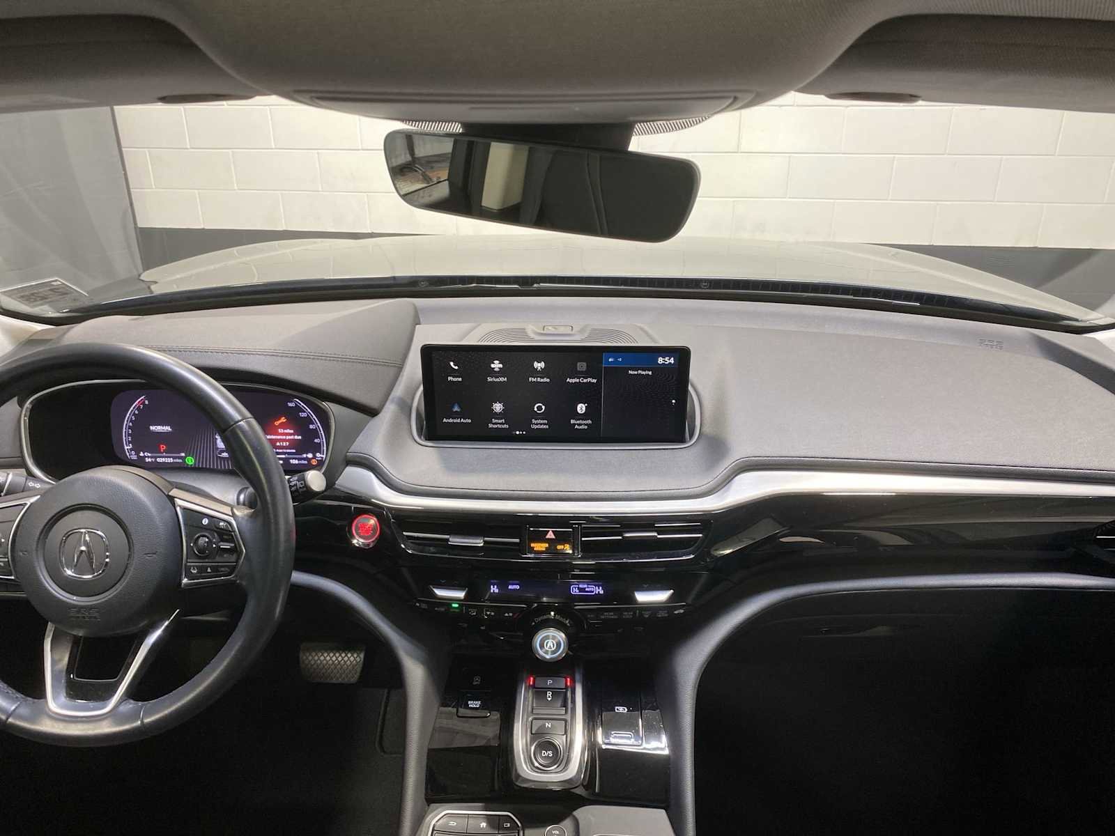 Used 2023 Acura MDX SH-AWD image 10