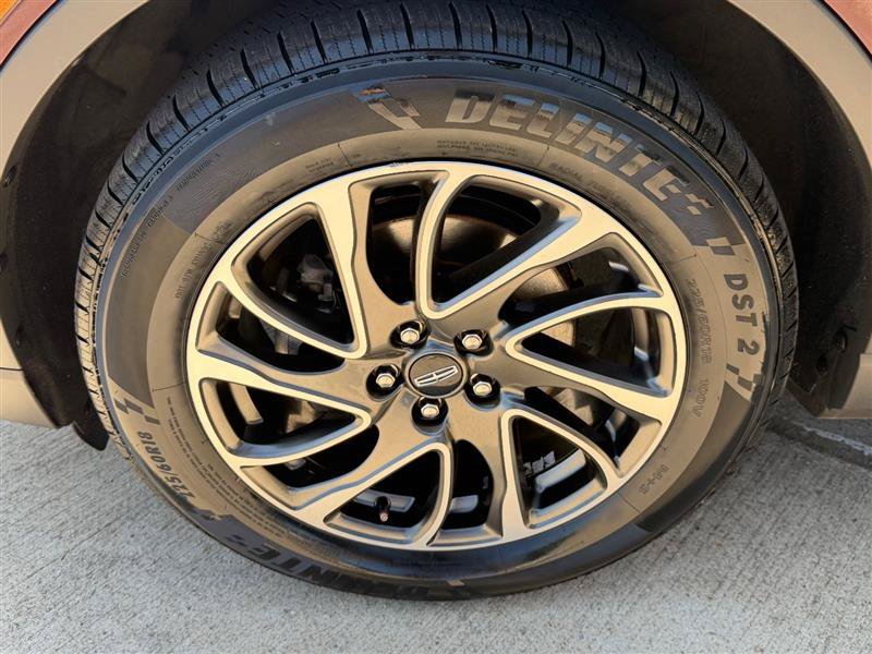 Used 2020 Lincoln Corsair FWD w/ Equipment Group 101A image 22