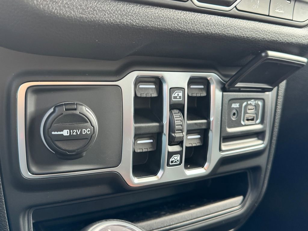New 2026 Jeep Wrangler Unlimited Sport AWD/4WD image 19