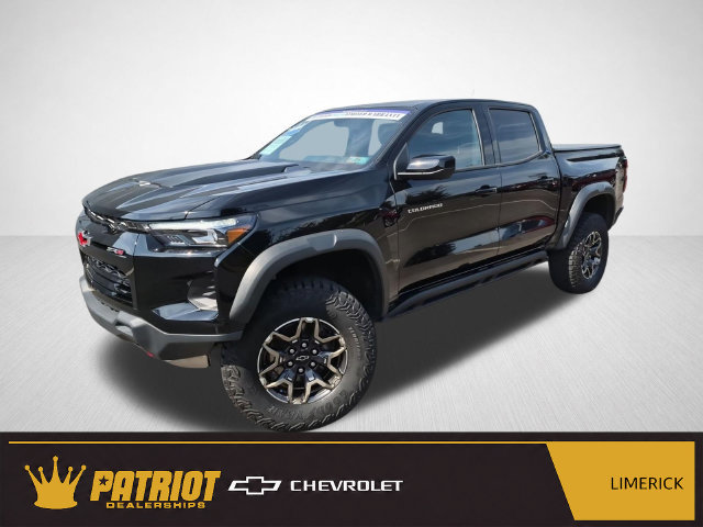 Used 2024 Chevrolet Colorado ZR2 w/ Technology Package AWD/4WD image 1