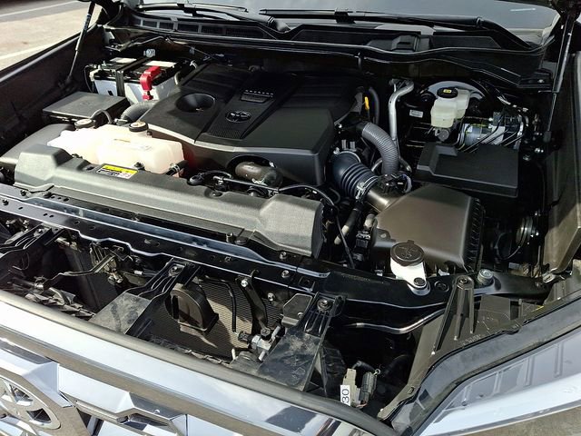 Used 2025 Toyota Tundra Platinum image 27