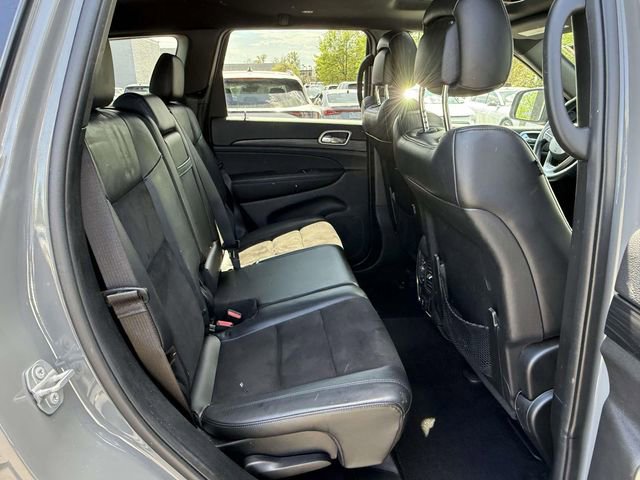 Used 2020 Jeep Grand Cherokee Altitude AWD/4WD image 11