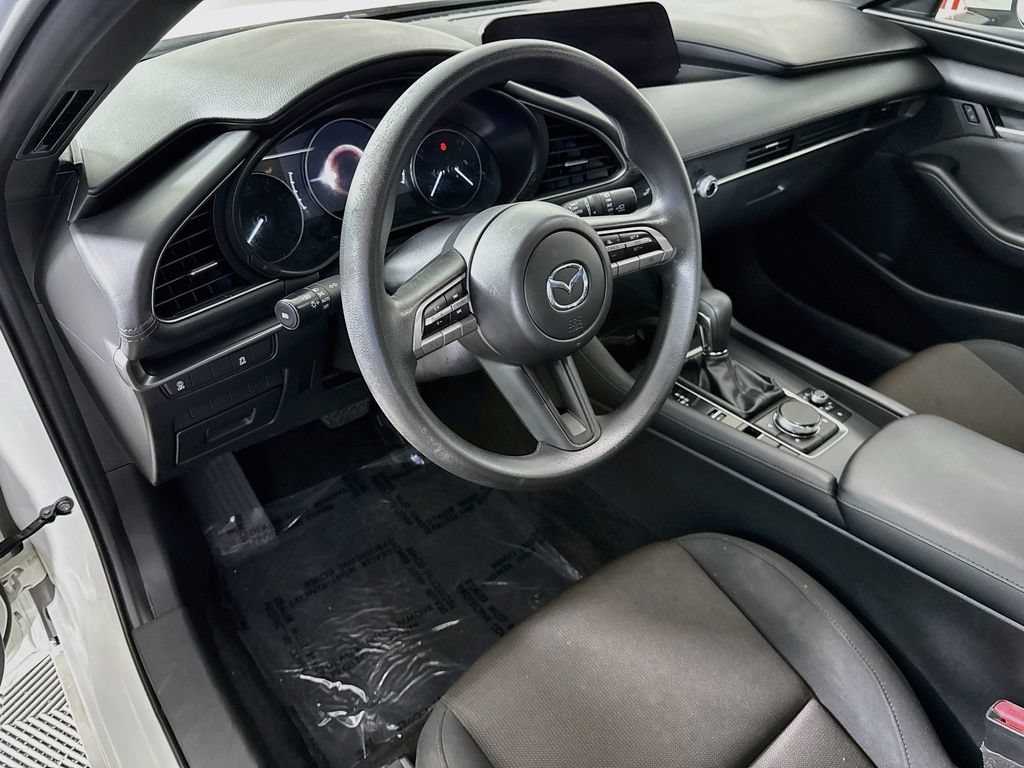 Used 2022 MAZDA MAZDA3 s FWD image 17