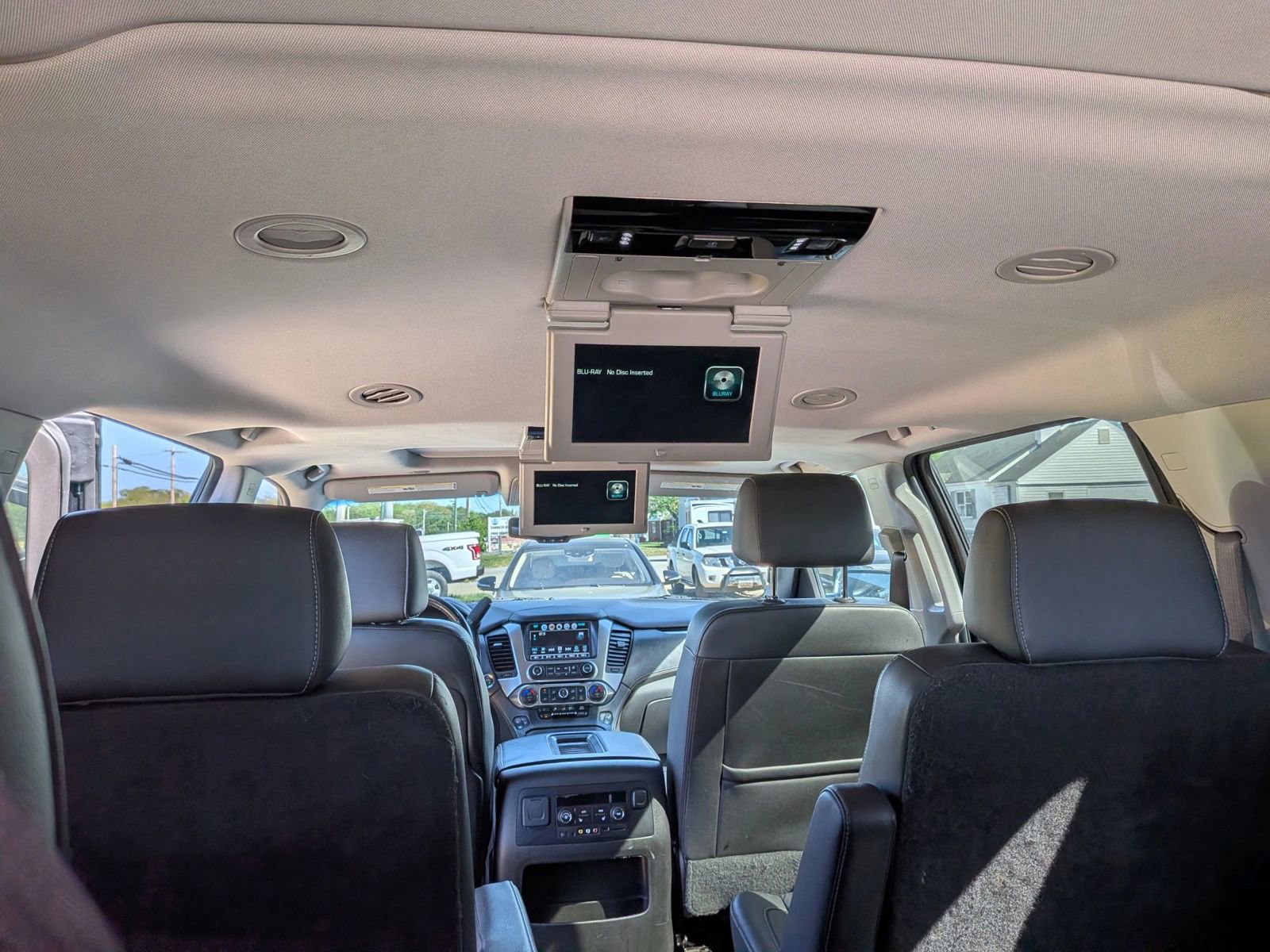 Used 2016 Chevrolet Suburban LTZ image 44