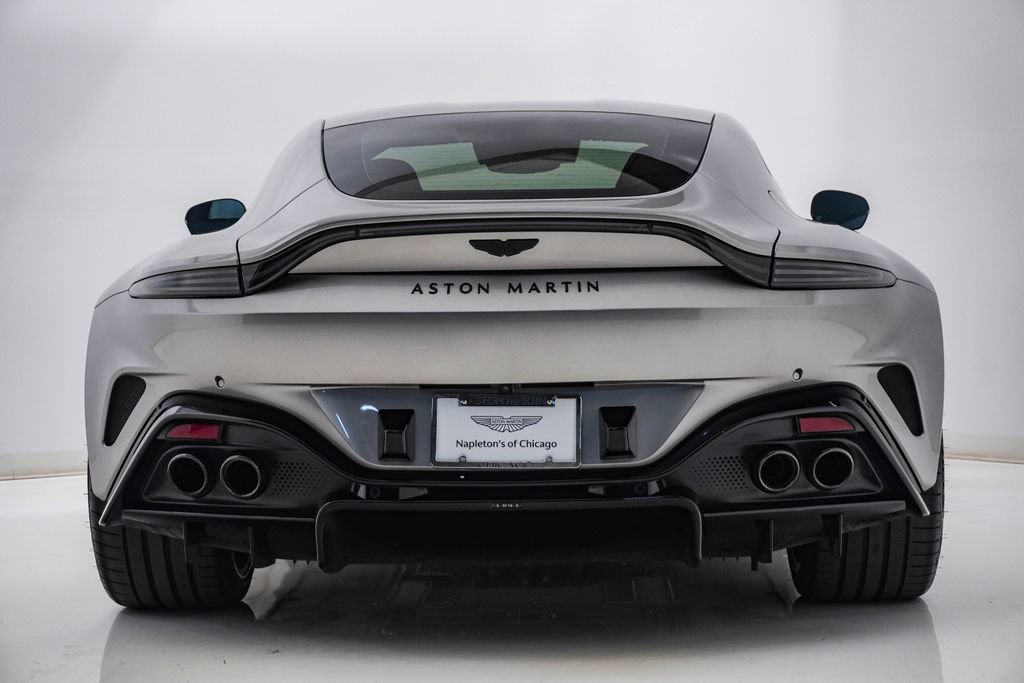 Used 2025 Aston Martin V8 Vantage Coupe RWD image 7