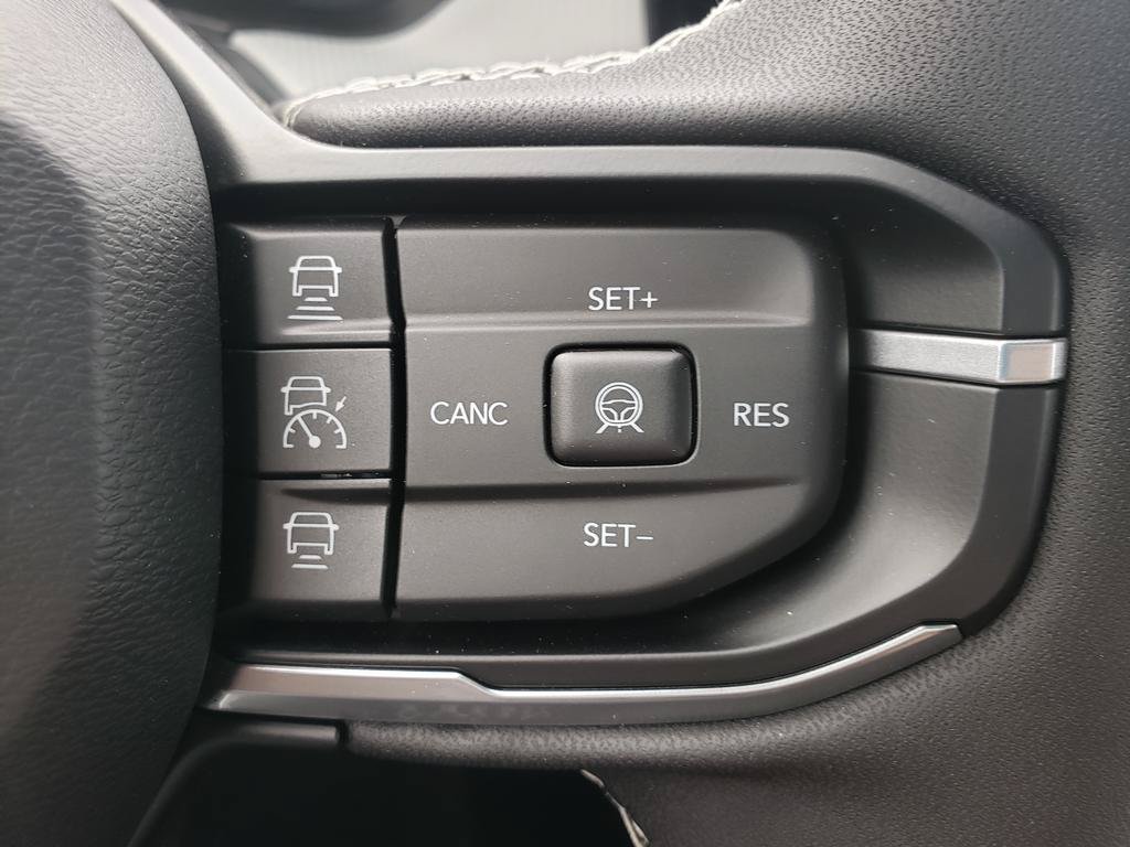 New 2026 Jeep Cherokee Laredo AWD/4WD image 20