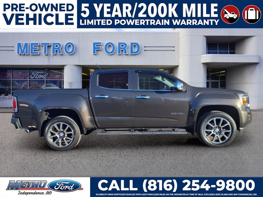 Used 2019 GMC Canyon Denali image 2
