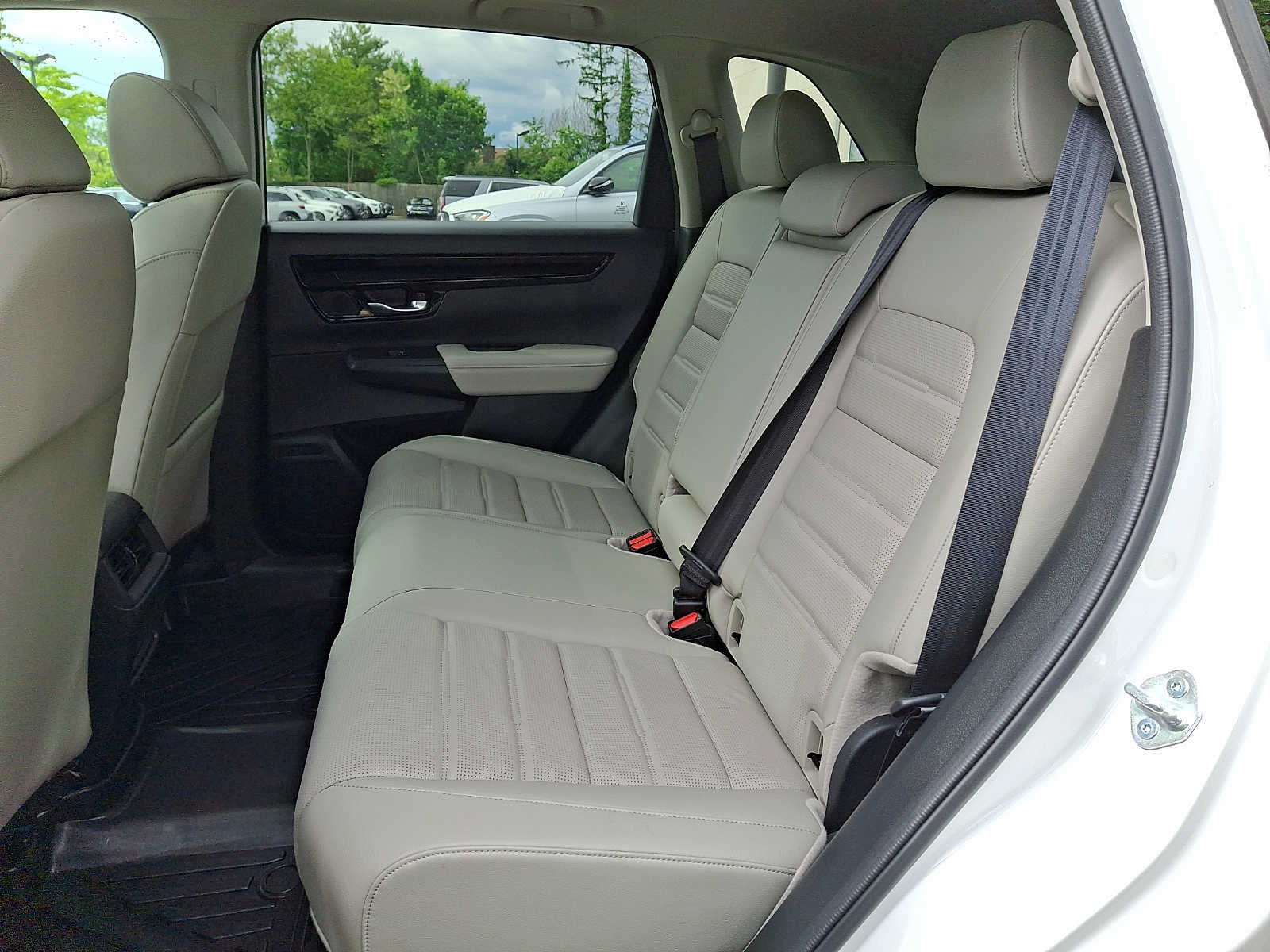 Used 2023 Honda CR-V EX-L image 8