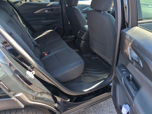 New 2026 Chevrolet Equinox EV LT image 13