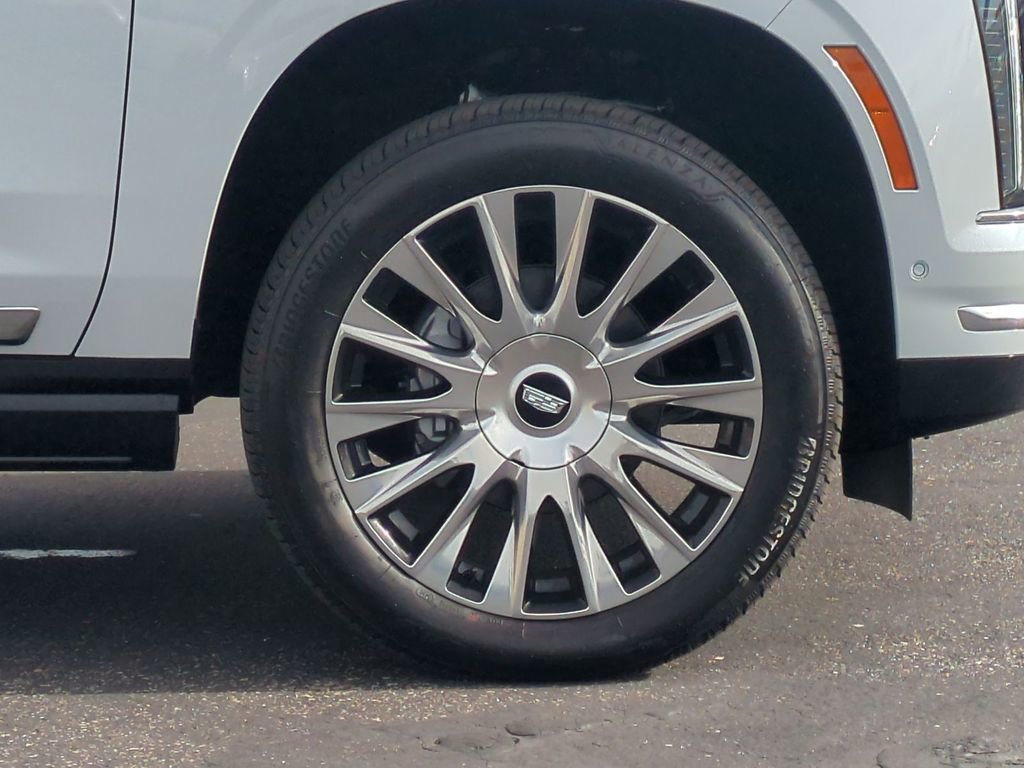 New 2026 Cadillac Escalade ESV Platinum Luxury AWD/4WD image 37