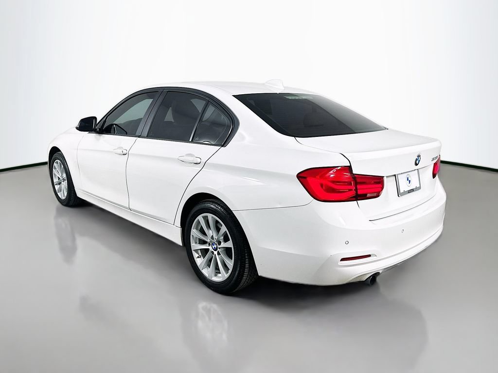 Used 2016 BMW 320i Sedan RWD image 7