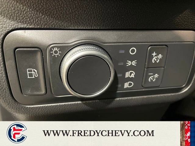 Used 2022 Ford Escape SE w/ Cold Weather Package image 32