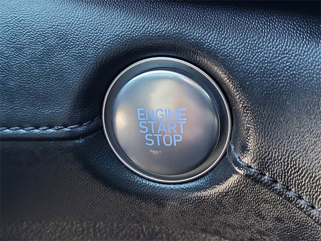 Used 2023 Hyundai Santa Fe SEL w/ Premium Package image 17