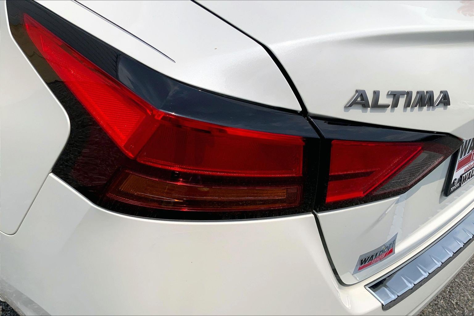 Used 2023 Nissan Altima 2.5 SV AWD/4WD image 33
