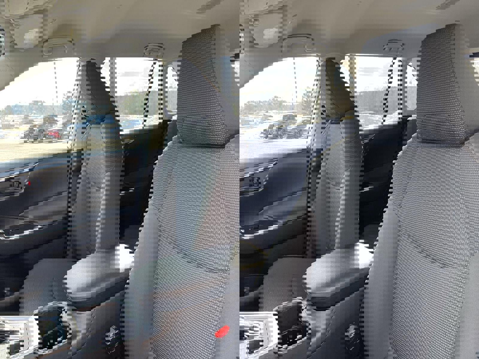 Used 2025 Toyota RAV4 LE image 4