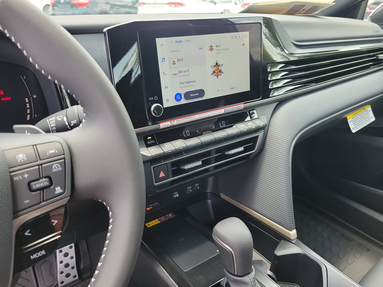Used 2026 Toyota Camry SE FWD image 24