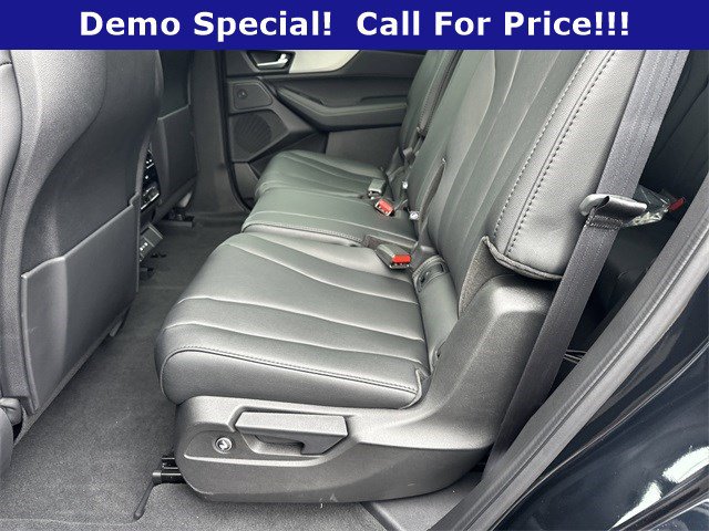 Used 2026 Acura MDX SH-AWD image 13