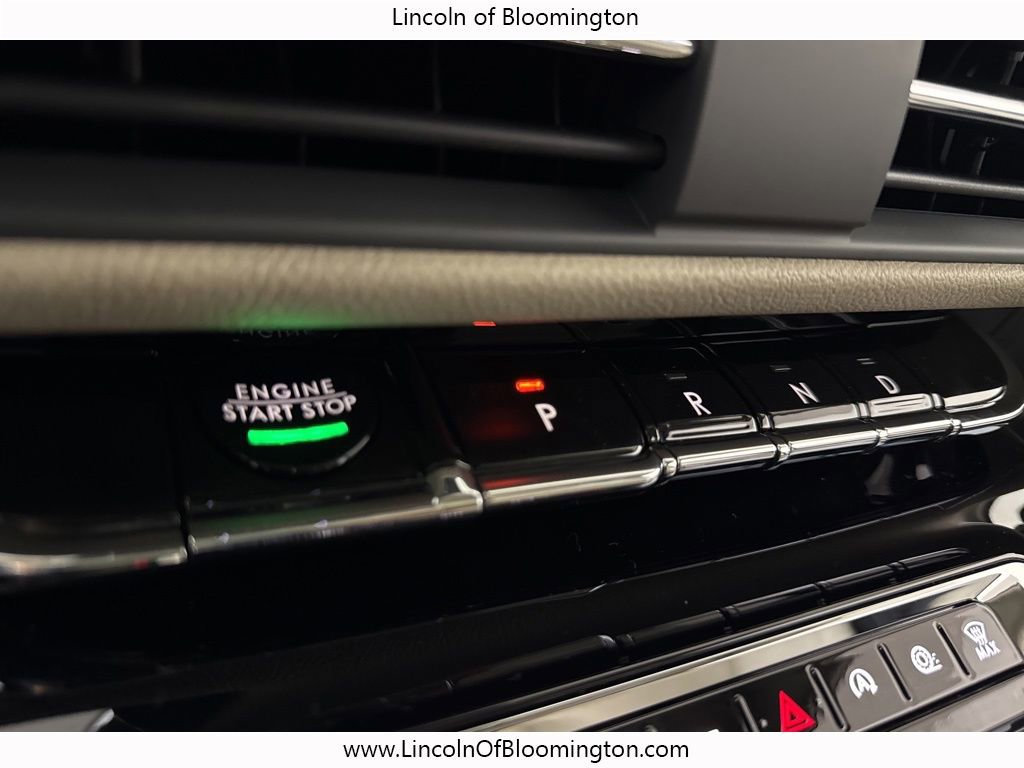 New 2026 Lincoln Corsair Premiere image 27