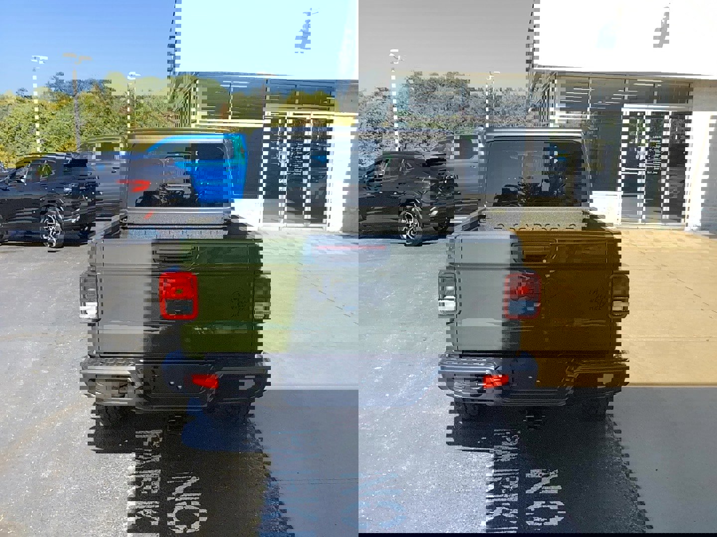 Certified 2021 Jeep Gladiator Willys image 6