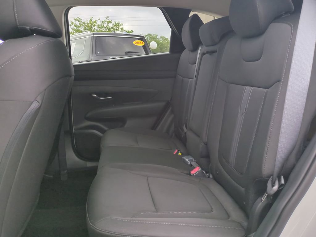 New 2026 Hyundai Tucson SEL image 16
