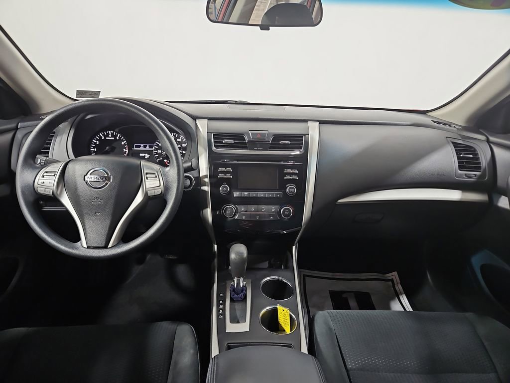 Used 2015 Nissan Altima 2.5 S w/ Special Edition Package FWD image 13