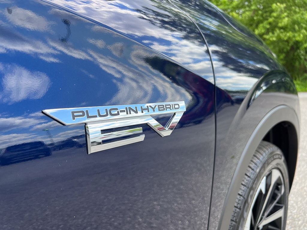 New 2025 Mitsubishi Outlander SEL AWD/4WD image 12