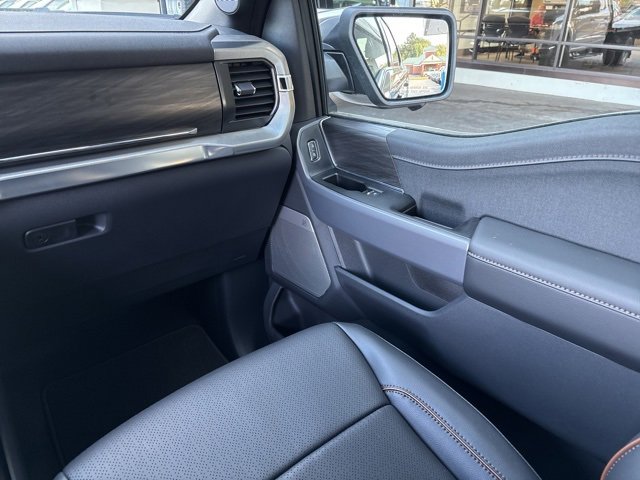 New 2025 Ford F150 Lariat w/ Equipment Group 501A Mid image 17