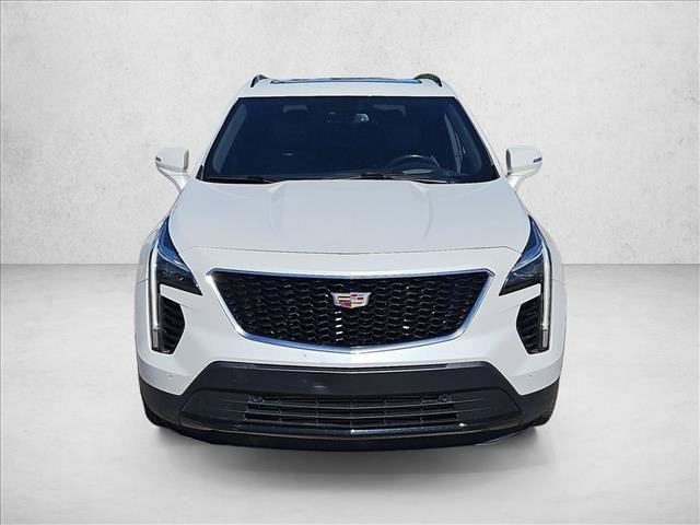 Used 2021 Cadillac XT4 Sport w/ Technology Package FWD image 2