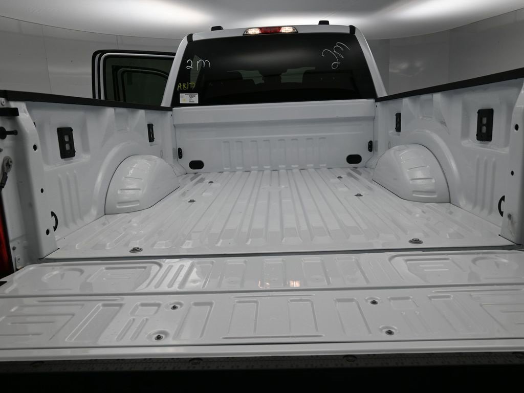 New 2026 Ford F350 XLT image 23