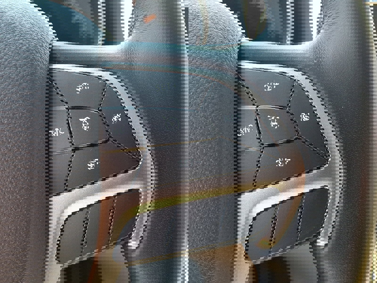 Used 2020 Jeep Grand Cherokee Limited w/ Trailer Tow Group IV image 23