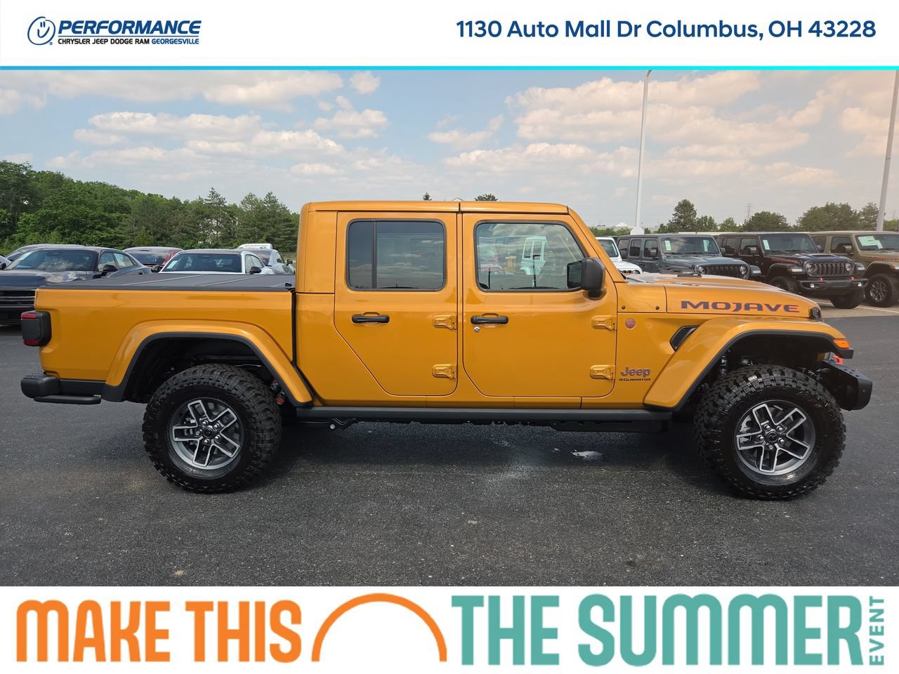 New 2026 Jeep Gladiator Mojave w/ Steel Bumper Group AWD/4WD image 9