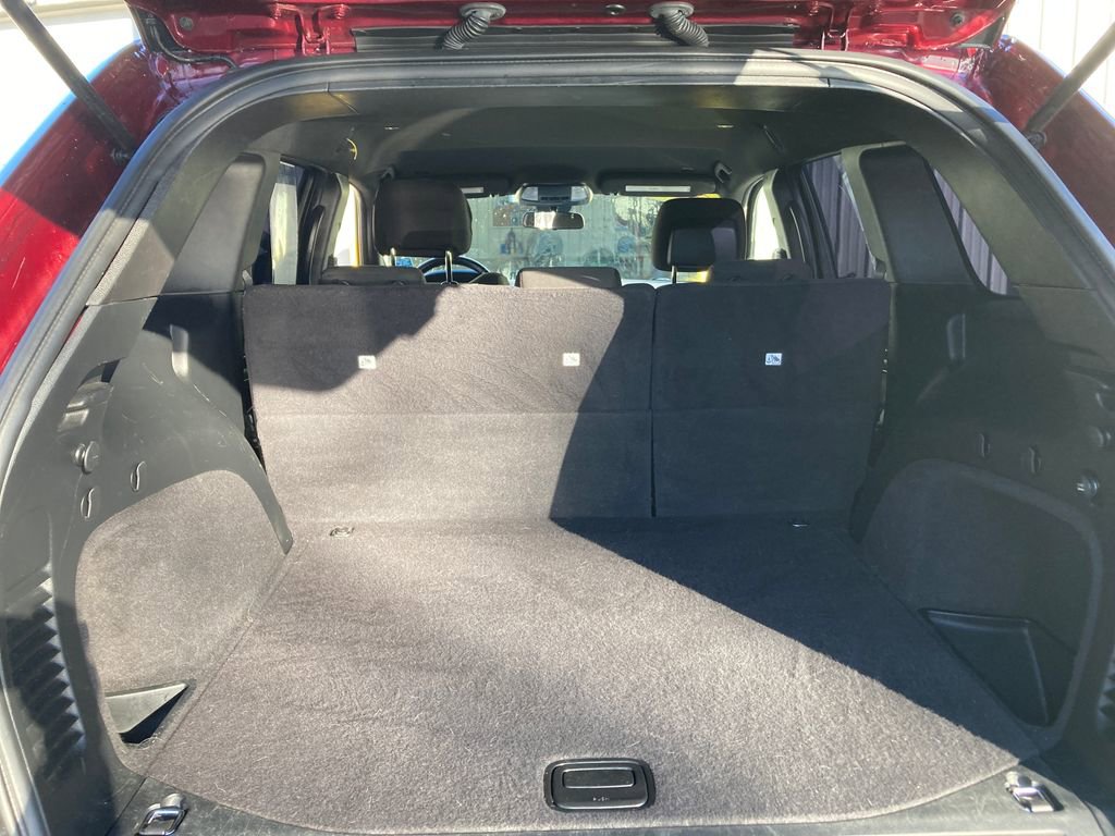 Used 2020 Jeep Grand Cherokee Laredo image 27