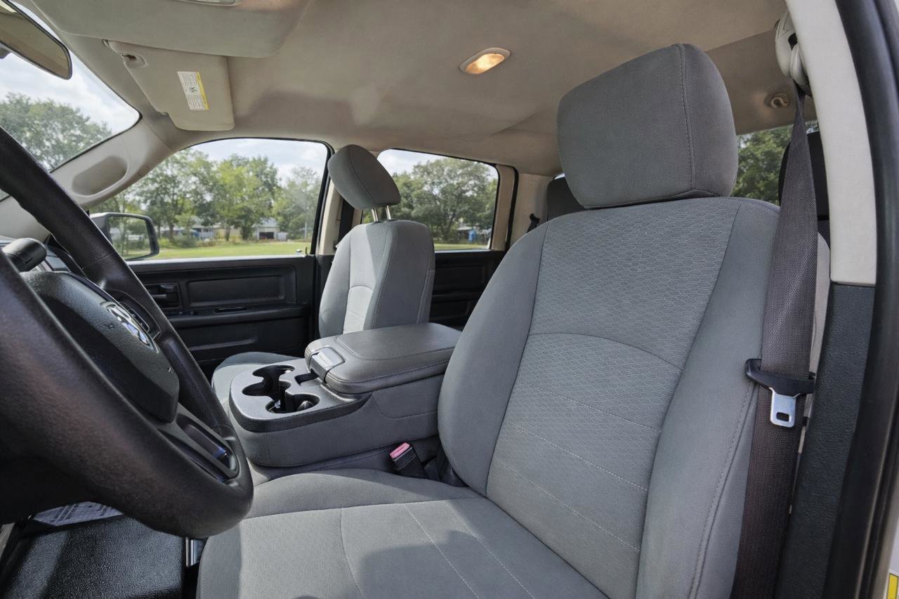 Used 2014 RAM 2500 SLT image 9