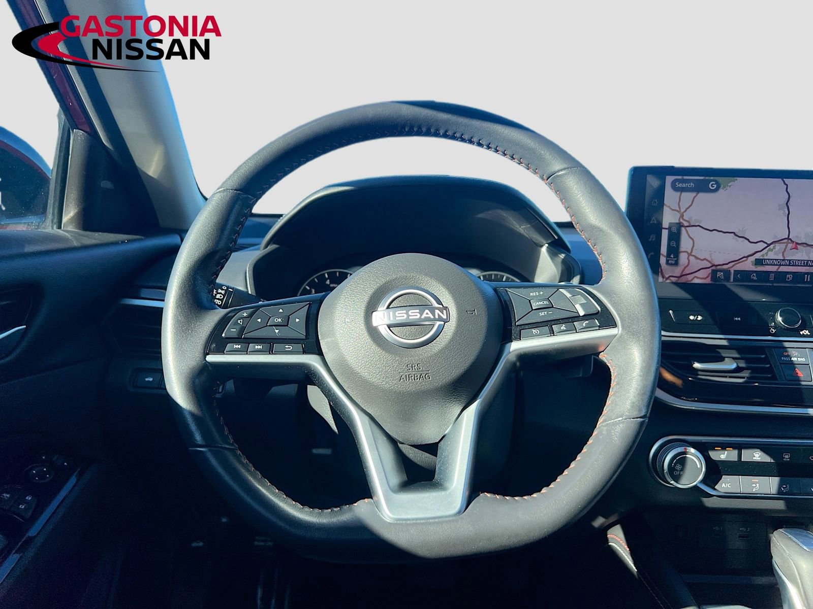 Used 2024 Nissan Altima 2.5 SR w/ SR Premium Package image 30