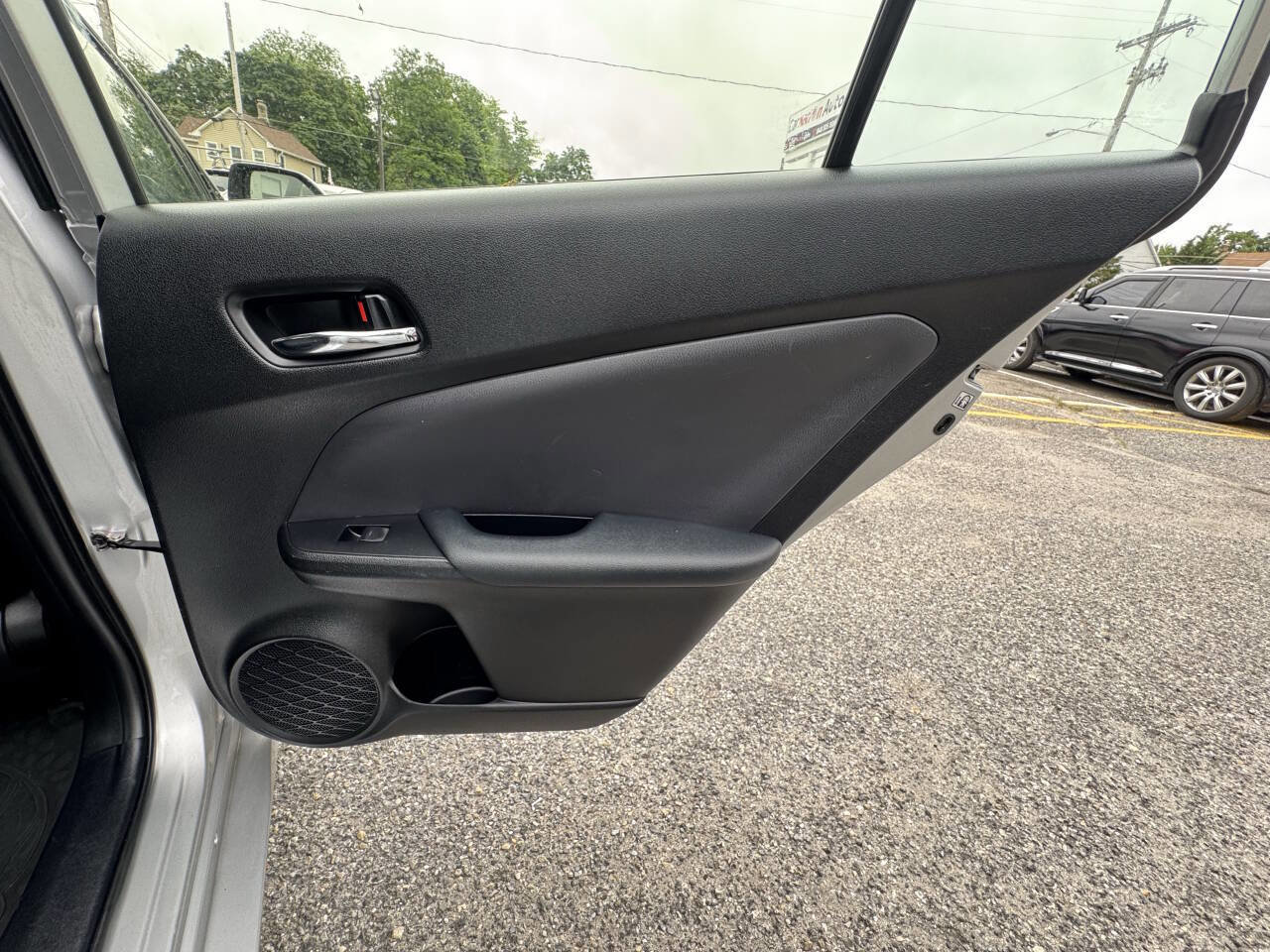 Used 2019 Toyota Prius LE AWD/4WD image 67