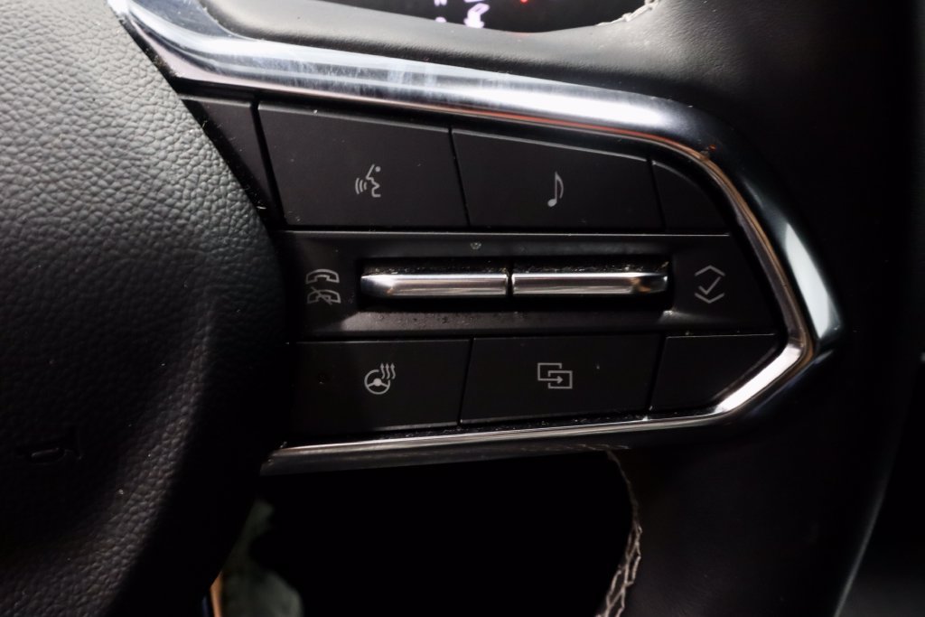 Used 2026 Chevrolet Equinox EV LT FWD image 29