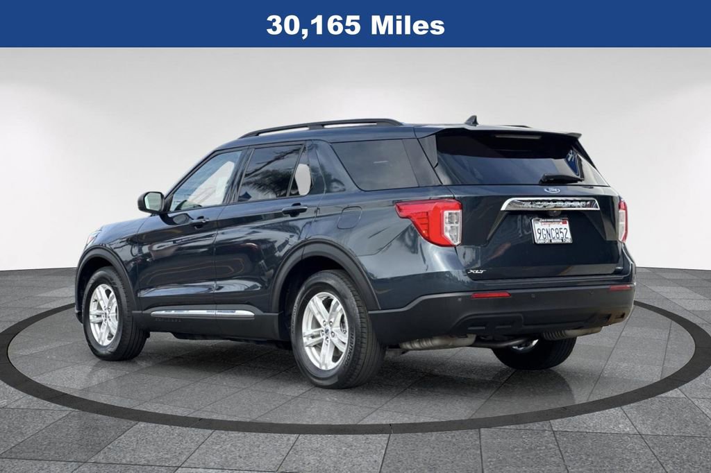 Certified 2023 Ford Explorer XLT image 8