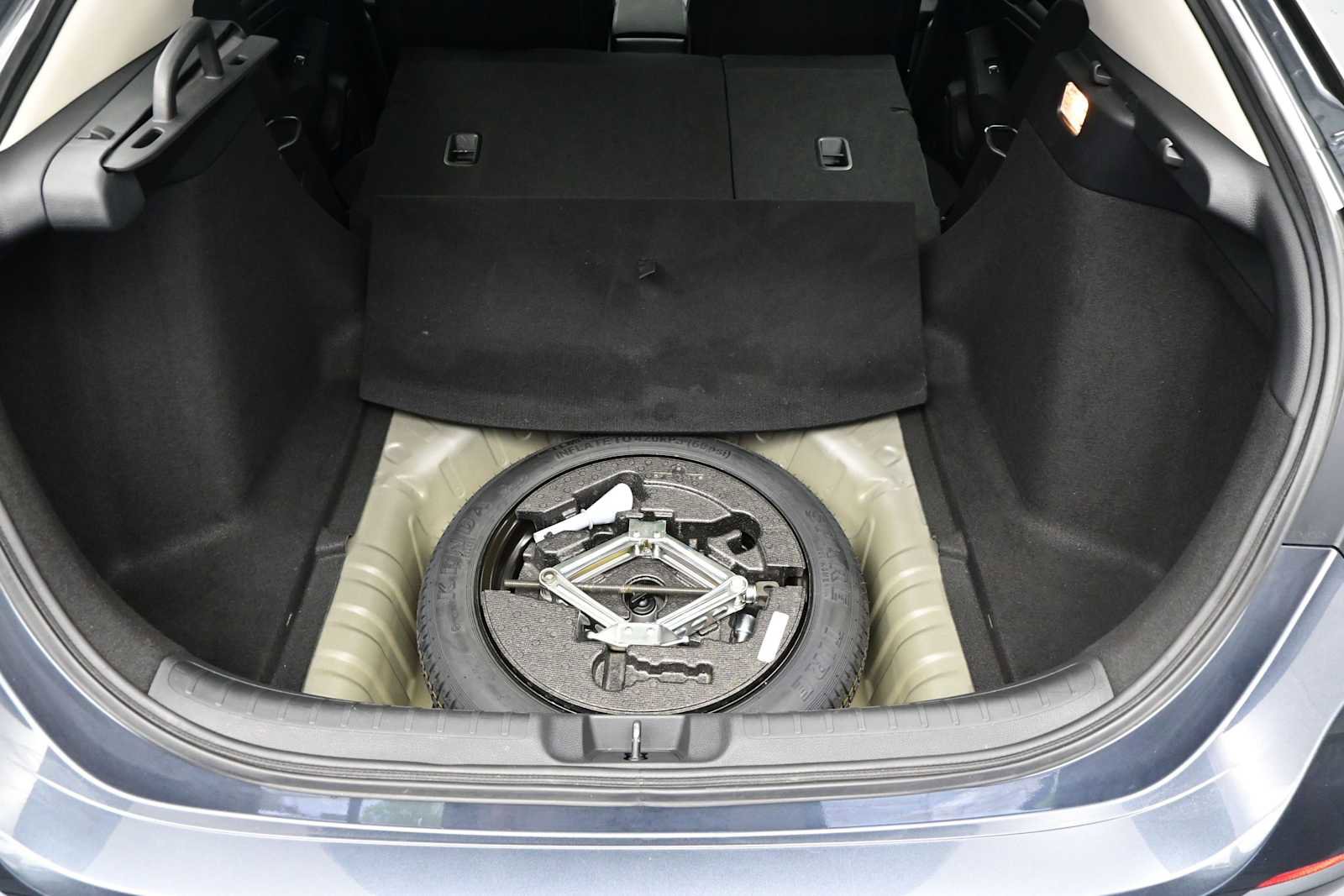 Used 2024 Honda Civic LX image 41