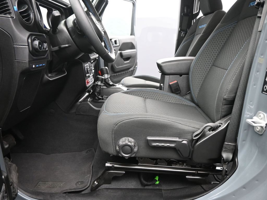 Used 2025 Jeep Wrangler Unlimited Rubicon 4xe w/ Safety Group image 10