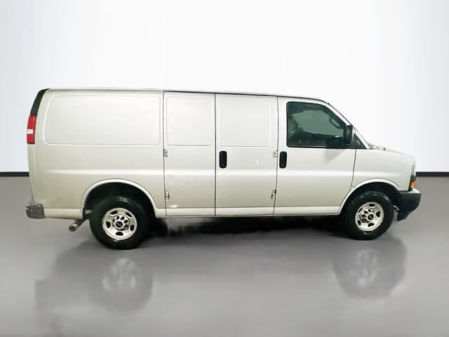 Used 2020 GMC Savana 2500 w/ Safety Package image 5