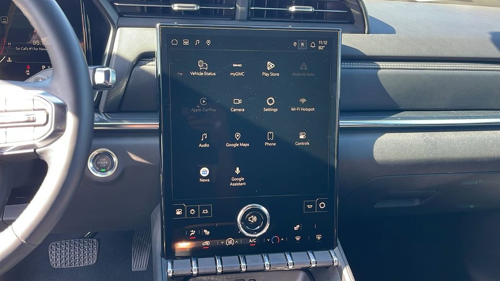 Used 2026 GMC Terrain Elevation w/ Black Edition image 17