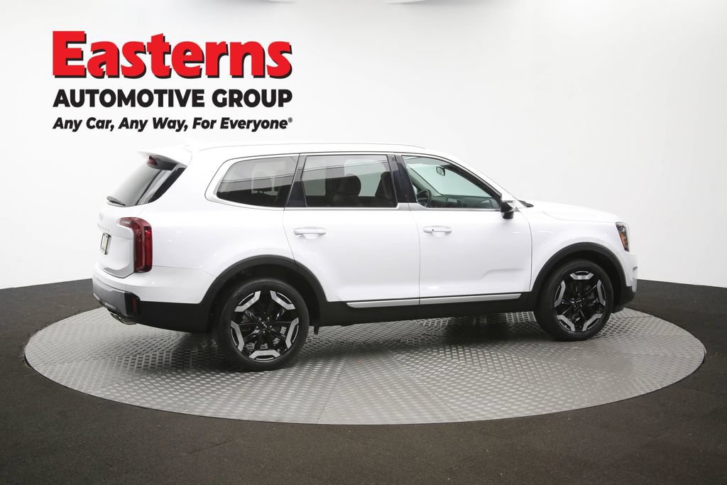 Used 2023 Kia Telluride S FWD image 45