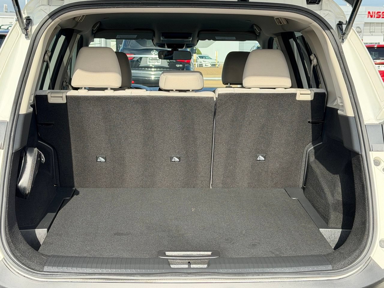 Certified 2023 Nissan Rogue SV FWD image 39